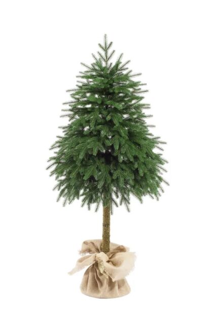 Искусственная ель Фудзи высотой 150 см — это сочетание восточной утончённости и европейского качества. Её аккуратная форма и густая хвоя делают дерево визуально пышным, но при этом лёгким и элегантным. Модель названа в честь величественной горы Фудзи, символизирующей спокойствие, совершенство и гармонию — именно эти качества отражаются в дизайне ели. Хвоя мягкая, приятная на ощупь и выполнена из прочного материала, устойчивого к выцветанию и деформации. Благодаря продуманной конструкции, ёлка легко собирается и остаётся устойчивой даже при обильном декорировании. Её ветви выдерживают гирлянды, игрушки и декоративные элементы, не теряя формы. Фудзи 150 см идеально подходит для квартиры, офиса или небольшого зала. Она придаёт интерьеру ощущение уюта и спокойствия, а в сочетании с огнями и украшениями превращается в изысканный центр новогоднего декора. Купить искусственную ель Фудзи 150 см — значит выбрать элегантность, баланс и долговечность, которые создадут в доме атмосферу зимней сказки и восточной гармонии.